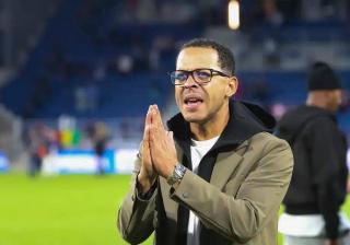 世界杯竞猜-富勒姆成黑马！切尔西德比战迎大考，曼联换帅赛程添变数