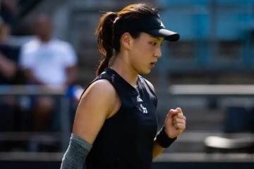 竞彩世界杯-澳网最新战报！王欣瑜挽救破发点保发：首盘2记ACE，3-4落后！