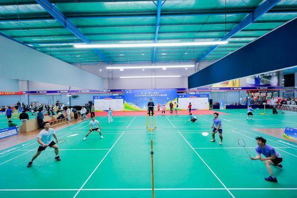 世界杯下注-2026年海南全民健身羽毛球邀请赛开幕