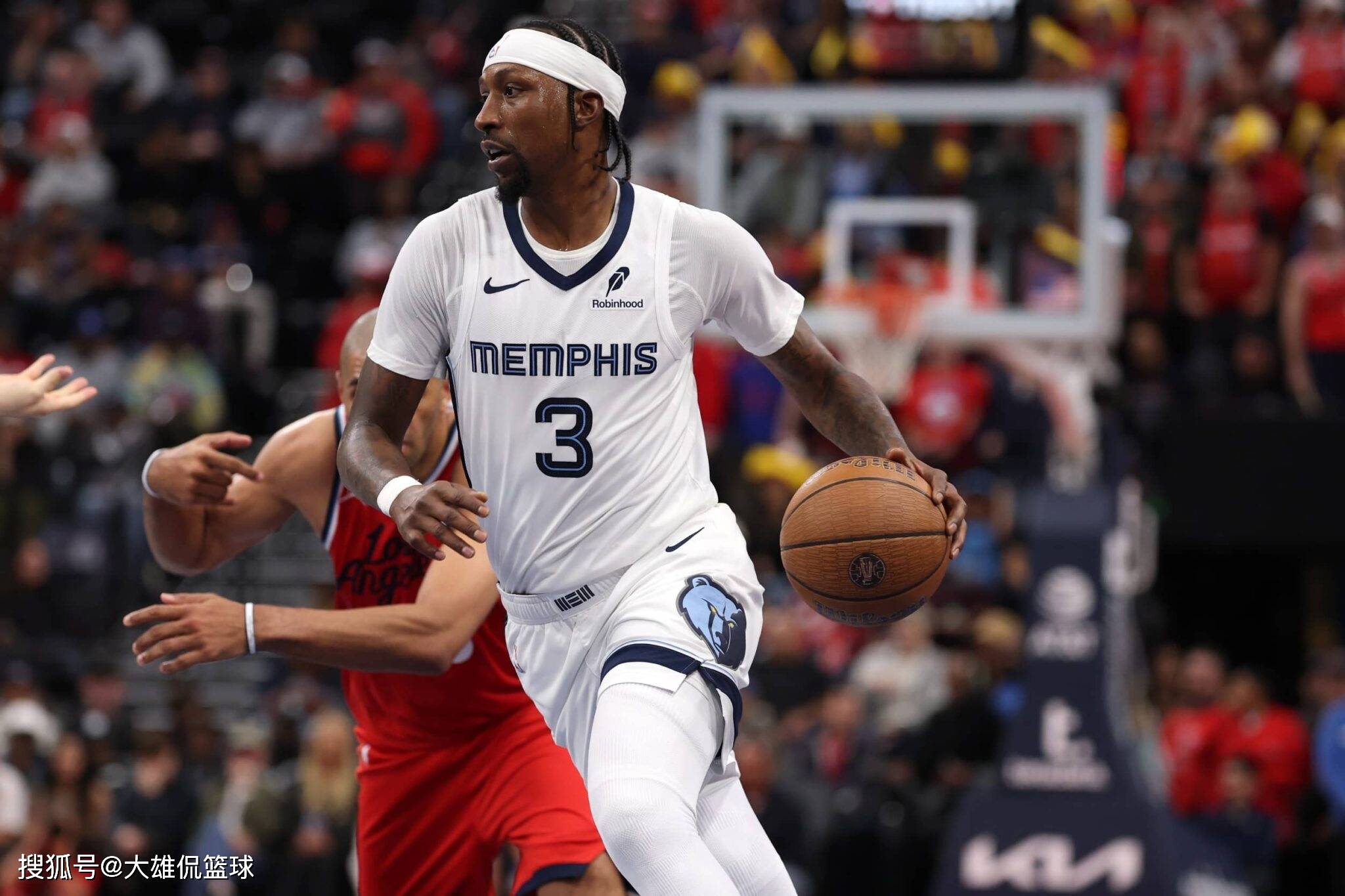 worldcup-湖人应考虑交易获得的6名3D球员，迎回波普，还是拿下卢卡前队友